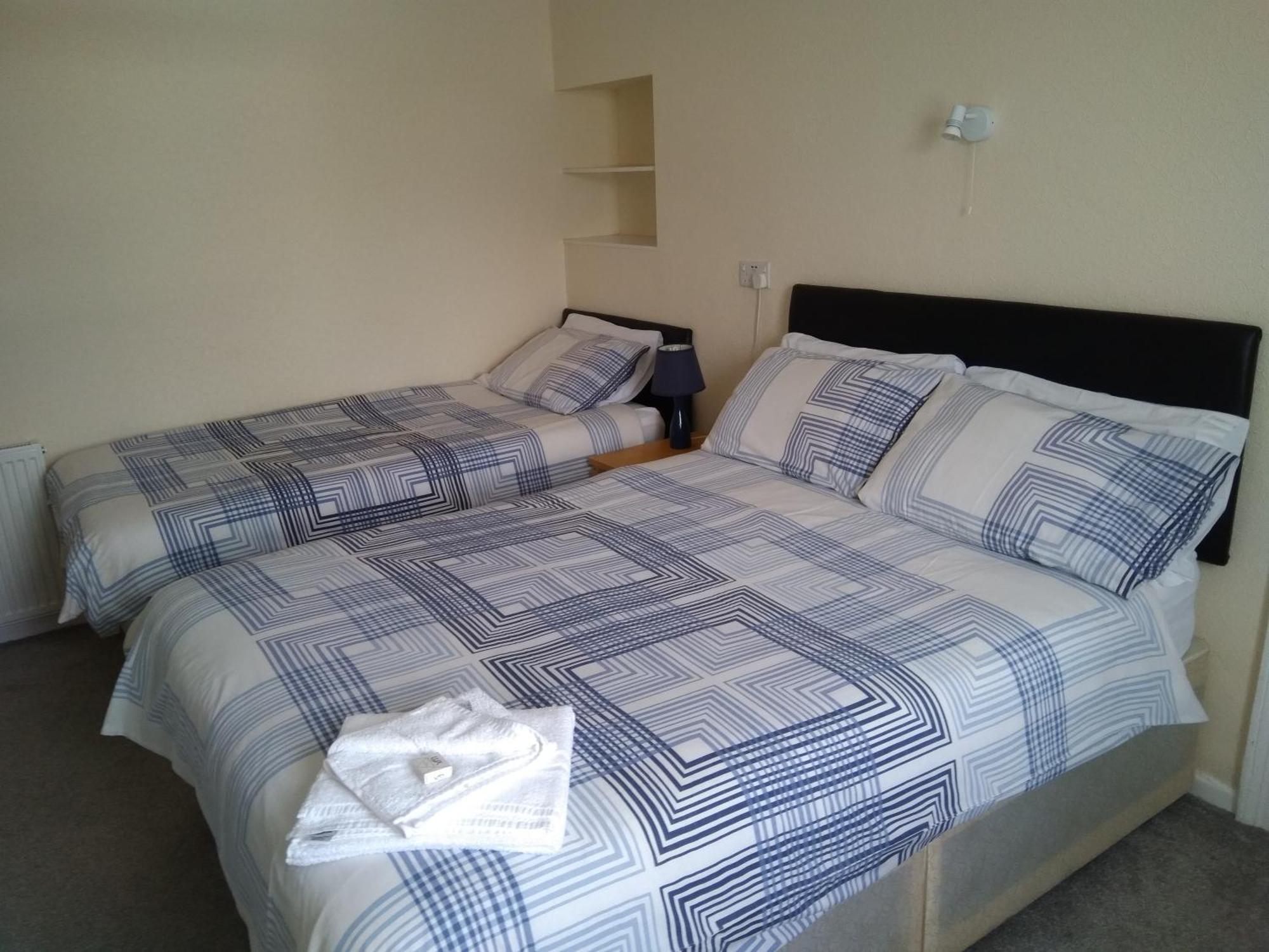 Lamplighter Guesthouse Plymouth Room photo